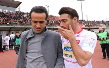 سفر علی کریمی به امارات برای حمایت از پرسپولیس