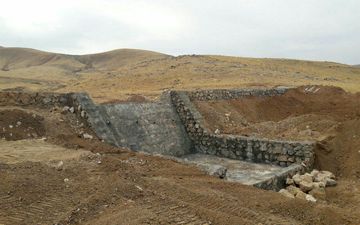 پایان اولین سازه سنگی ملاتی حوزه آبخیز قارلق کنگاور