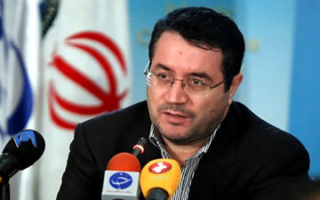 عرضه خودرو۵درصد زیر نرخ بازار/تفاوت نرخ باکارخانه درجیب خودروساز