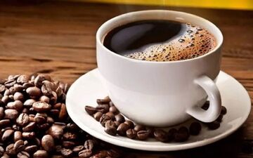 مصرف کافئین برای کدام افراد خطرناک است؟ 