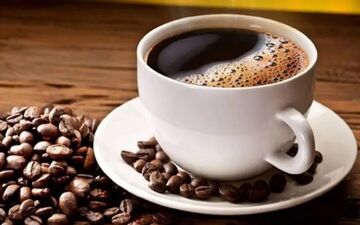 مصرف کافئین برای کدام افراد خطرناک است؟ 