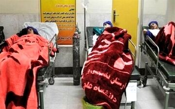 مسمومیت ۶۵ دانش‌آموز در شاهین‌دژ؛ علت حادثه مشخص شد
