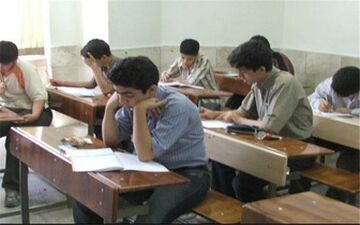  خرید و فروش سوالات در تلگرام/محتوای امتحانات نهایی باز هم لو رفت