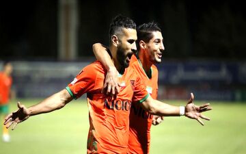 شهباززاده در اهواز؛ مهاجم باتجربه به جمع استقلالی‌ها اضافه شد