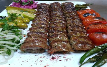طرز تهیه کباب کوبیده در خانه مثل رستوران / ترفندهایی که باید بدونی!