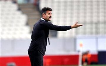 پورموسوی: می‌خواهند تیمم را خراب کنند