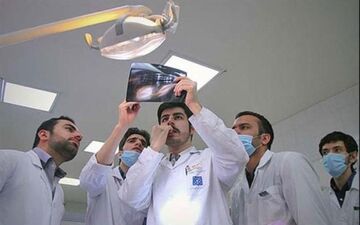 نحوه کارورزی و کارآموزی دانشجویان علوم پزشکی را در شرایط حاد کرونا اعلام شد
