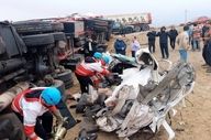 برخورد مرگبار تریلی و پژو در جاده زنجان ـ ابهر؛ ۶ نفر جان باختند