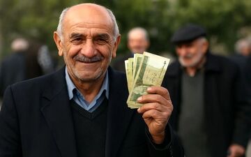 واریزی غیر منتظره برای بازنشستگان امروز ۲۱ اسفند ۱۴۰۴ / حساب این بازنشستگان ۱۰,۰۰۰,۰۰۰ تومان شارژ شد