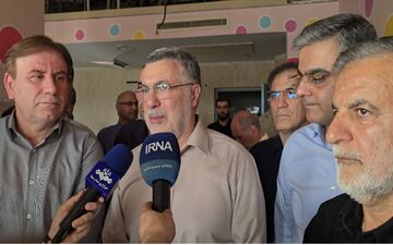 وزیر بهداشت از ادامه بازسازی بیمارستان شهدای خلیج فارس بوشهر خبر داد؛ بازگشت به چرخه خدمات تا چند ماه آینده