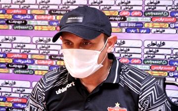 اعلام زمان نشست خبری سرمربیان پرسپولیس و ذوب‌آهن 