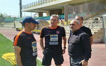 حضور گرشاسبی در رختکن پرسپولیس و صحبت با برانکو