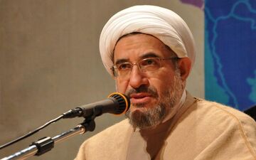 آیت الله اراکی:
جبهه مقاومت در دهه پنجم انقلاب گستره جهانی خود را نشان می دهد