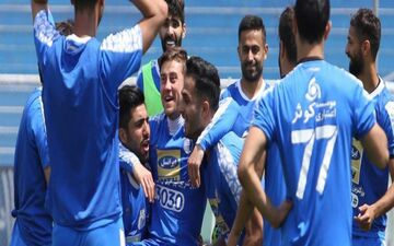  جپاروف در کانون شوخی استقلالی‌ها (عکس)