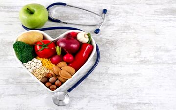 رژیم غذایی مناسب برای بیماران قلبی که باید به آن پایبند باشند