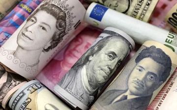 ارزش دلار در روز بد یورو و پوند افزایش یافت
