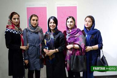 افتتاح نمایشگاه پوستر زنان طراح ایران و ترکیه به مناسبت روز جهانی گرافیک 