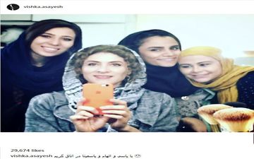 سلفی آینه ای ویشکا آسایش و دوستانش در اتاق گریم (عکس)