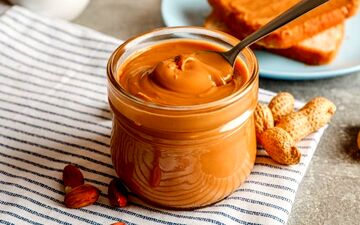 کره بادام زمینی و خواص آن برای قلب

