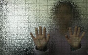 خشونت جنسی در دوران کودکی؛ اپیدمی خاموش در امریکا