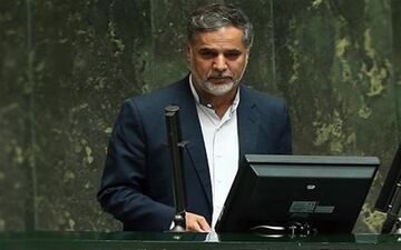 نقوی‌حسینی: اعتبارات همسان‌سازی حقوق بازنشستگان از سوی دولت تأمین شود
