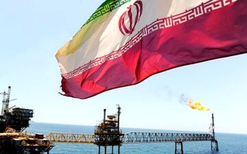 خریداران عمده نفت ایران از تحریم های آمریکا پیروی نمی کنند