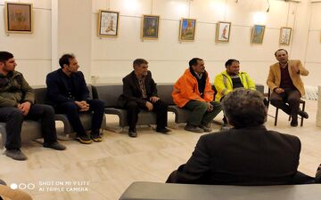 گزارش تصویری مراسم اختتامیه نمایشگاه گروهی کاریکاتور (محیط پاک با سبز قامتان نارنجی پوش) 