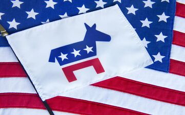 افزایش گرایش آمریکایی‌ها به دموکرات‌ها؛ فاصله با جمهوری‌خواهان
