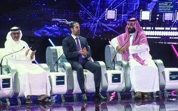 حریری مجبور است دو روز در عربستان بماند شایعه درست نکنید