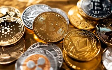 قیمت بیت کوین و ارز‌های دیجیتال امروز جمعه ۱ اسفند ۱۴۰۴