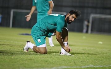 ستاره‌های پرسپولیس و استقلال گل کاشتند