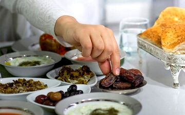در وعده سحری چه چیزهایی بخوریم بهتر است؟