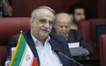 کالاهایی که قبلا با دلار ۵ هزار تومانی وارد می‌شد، باید ارزان شود