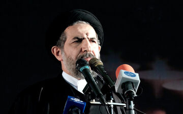 حجت الاسلام ابوترابی: رشد شاخص های اقتصادی نشانه شکست تحریم های دشمن است