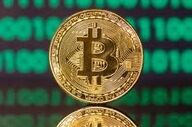 قیمت تتر از ۱۶۵ هزار تومان رد شد | بیت‌کوین در کمین ۷۰ هزار دلار | نقدینگی به بازار برگشت 