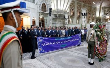 انتخابات را با تکیه بر اعتماد مردم برگزار کنیم
