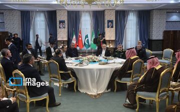 نشست چهارجانبه ایران و همسایگان برای امنیت منطقه‌ای آغاز شد