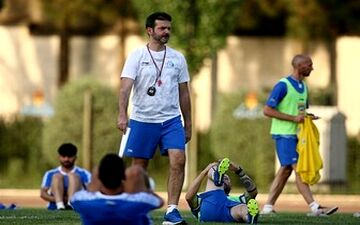 اکران اخراجی‌های ۴ در استقلال