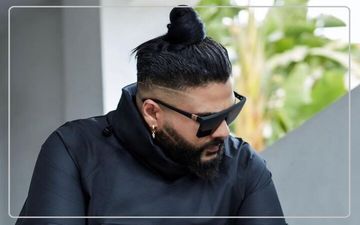 
اجرای زنده کنسرت ساسی مانکن در کیش/ گردشگران شوکه شدند +فیلم