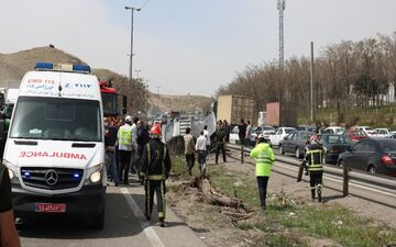 برخورد تریلر با پژو 4 نفر را در تبریز به کام مرگ فرستاد
