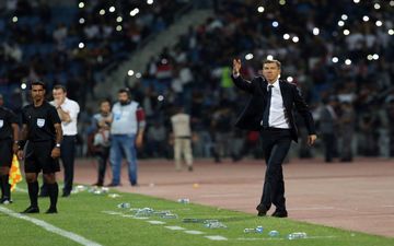  مرد جنجالی عراقی ها با کارت آرام شد