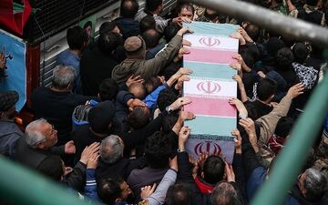 پیکر مطهر مرزبان شهید «ابوذر حمزه کرد خوردی» در بانه تشییع شد