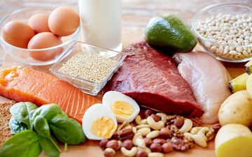 استرس را با این خوراکی ها فیتیله پیچ کنید