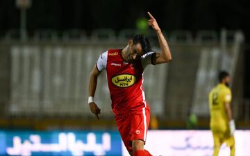 جدایی مرد دیدارهای بزرگ؛ عیسی، دهمین انتقال مستقیم از پرسپولیس به سپاهان