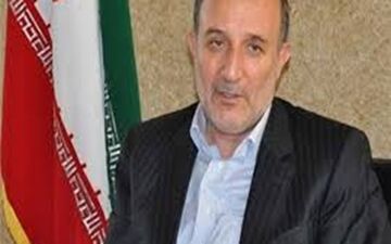 رحمانی توجه ویژه‌ای به استفاده از مدیران بومی دارد