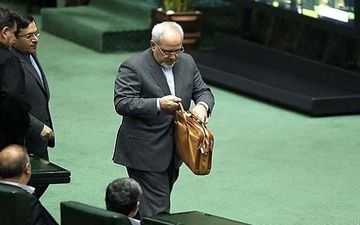 استیضاح ظریف در کمیسیون امنیت ملی بررسی می‌شود