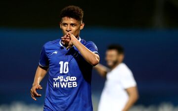 مهدی قایدی در شباب الاهلی به یاد استقلال