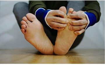 دلیل بی حس شدن پاهاچیست؟!بیماری شریان محیطی (PAD) را بشناسید