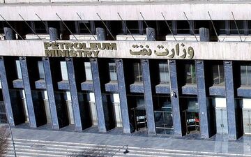 
اعلام آمادگی مجدد وزارت نفت برای مناظره با سعید جلیلی
