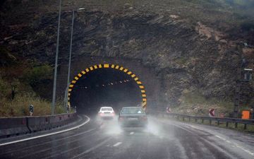  جاده‌های ۶ استان شاهد بارش باران است